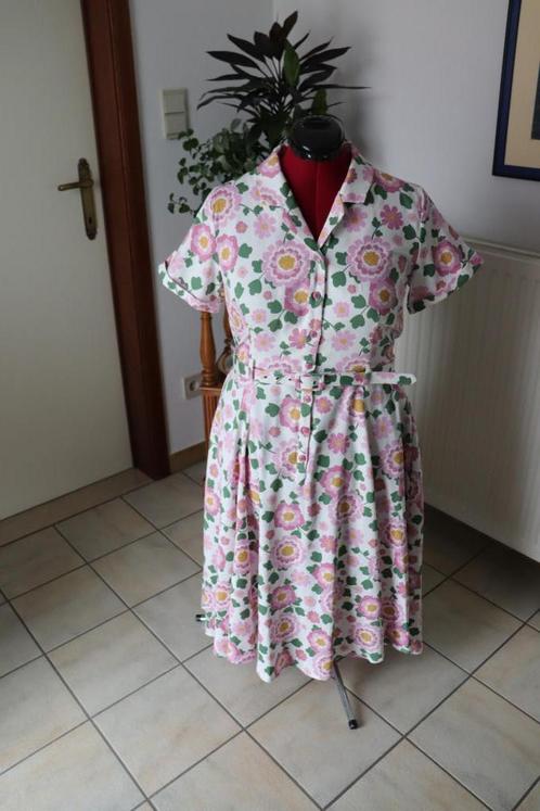 Vintige kleedje, Kleding | Dames, Jurken, Zo goed als nieuw, Maat 42/44 (L), Onder de knie, Ophalen of Verzenden