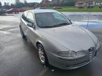 Alfa 147 essence 74540 km, Auto's, Alfa Romeo, Voorwielaandrijving, 4 zetels, Stof, Beige