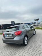 Mercedes-Benz A180 Blue-EFFICIENCY, 5 places, 4 portes, Cuir et Tissu, Carnet d'entretien