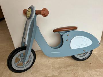 Loopfiets little dutch vespa model beschikbaar voor biedingen