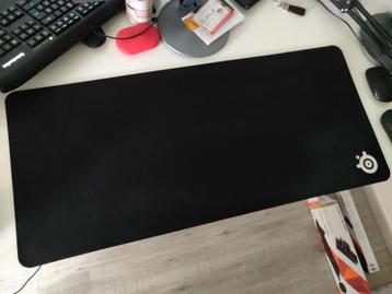 SteelSeries QcK Heavy XXL Cloth Gaming Mouse Pad