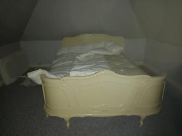 slaapkamer beschikbaar voor biedingen