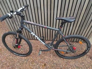 Mountainbike B'Twin Rockrider 520 beschikbaar voor biedingen
