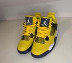 Air Jordan 4 Lightning Yellow, Nieuw, Sneakers, Jordan, Ophalen of Verzenden