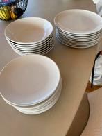 Wit servies Ikea 8-delig, Huis en Inrichting, Keuken | Servies, Ophalen, Gebruikt, Bord(en)