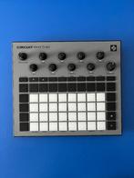 Novation circuit rhythm, Muziek en Instrumenten, Synthesizers, Ophalen, Nieuw, Overige aantallen, Novation