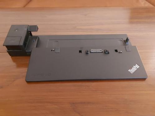 Lenovo ThinkPad Pro 40A0-dockingstation, Computers en Software, Dockingstations, Zo goed als nieuw, Docking station, Laptop, Ophalen of Verzenden