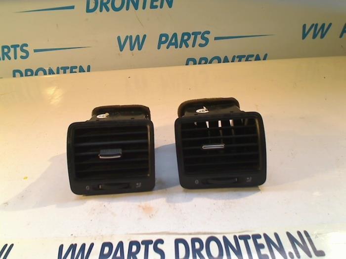 Luchtrooster Dashboard van een Volkswagen Golf, Auto-onderdelen, Dashboard en Schakelaars, Volkswagen, Gebruikt, 3 maanden garantie