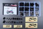 Kit visserie spécifique pour HONDA CBR 300 R 2015 - 2018, Motos, Enlèvement ou Envoi, Neuf