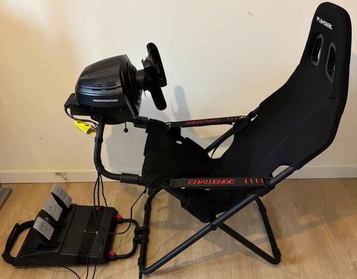 Playseat challenge racestoel + Thrustmaster T300RS GT stuur, Games en Spelcomputers, Spelcomputers | Overige Accessoires, Gebruikt