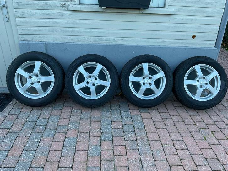 4 aluminium velgen DEZENT 4 x 100 met winterbanden, Auto-onderdelen, Banden en Velgen, Banden en Velgen, Winterbanden, 15 inch
