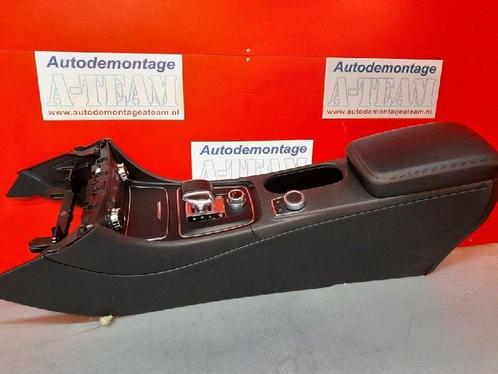 ARMLEUNING Mercedes-Benz CLA (117.3) (01-2013/03-2019), Auto-onderdelen, Interieur en Bekleding, Mercedes-Benz, Gebruikt