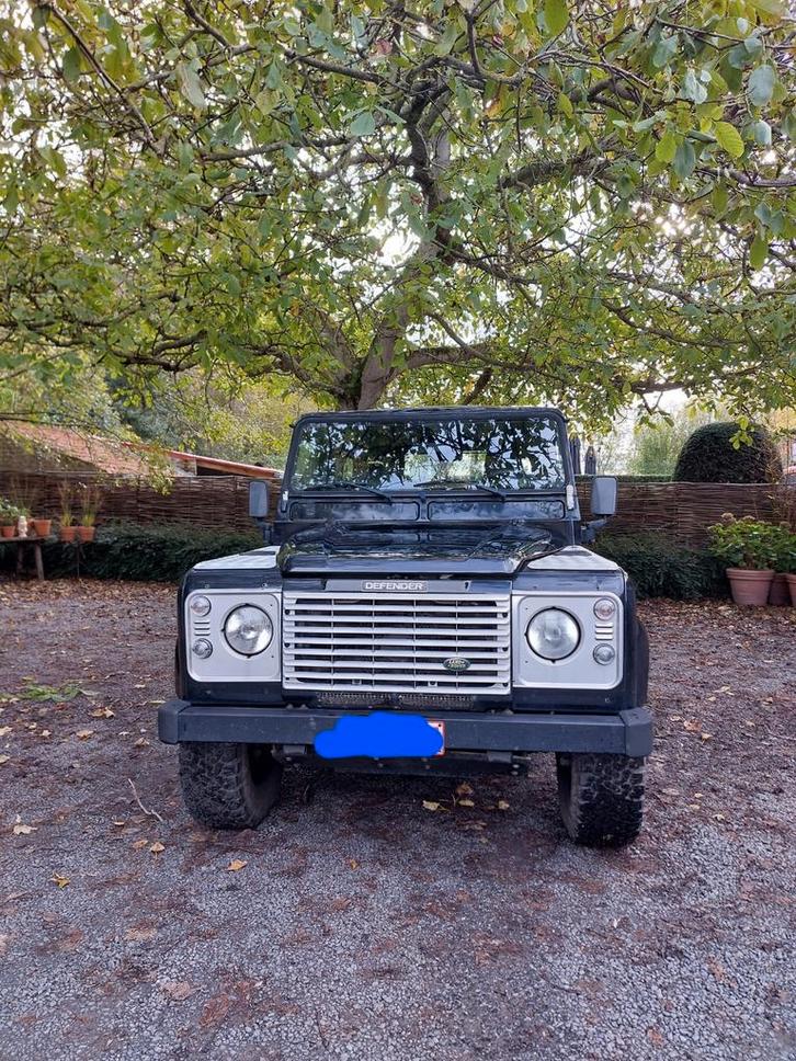 Zwarte Land Rover Defender 90SE, Autos, Land Rover, Particulier, 4x4, Air conditionné, Alarme, Verrouillage central, Vitres électriques