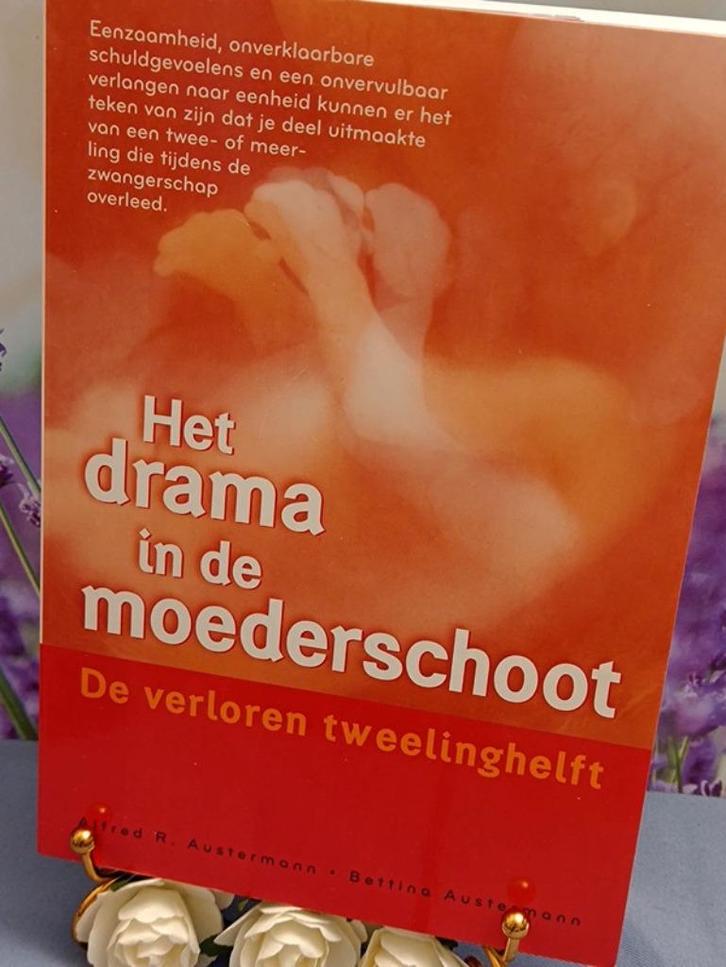 Het drama in de moederschoot, Boeken, Psychologie, Zo goed als nieuw, Ophalen of Verzenden