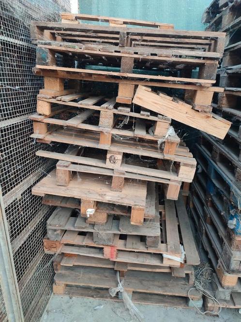 Brandhout onbehandeld droge paletten, Doe-het-zelf en Bouw, Hout en Planken, Zo goed als nieuw, Ophalen