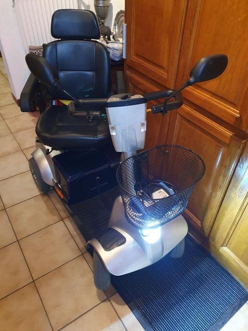 Scootmobiel, Diversen, Brommobielen en Scootmobielen, Zo goed als nieuw, Handicare, 36 t/m 45 km, 10 km/u of minder, Ophalen