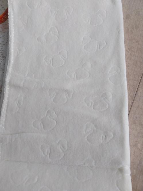 Couverture bébé Kids Baby (Disney), Kinderen en Baby's, Dekens, Slaapzakjes en Inbakerproducten, Nieuw, Deken, 100 cm of meer