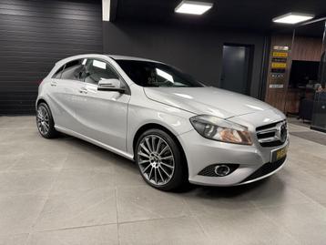 MERCEDES A180 1.6BENZINE/2012/EURO 6/CARPLAY/NAVI/TOP STAAT  beschikbaar voor biedingen
