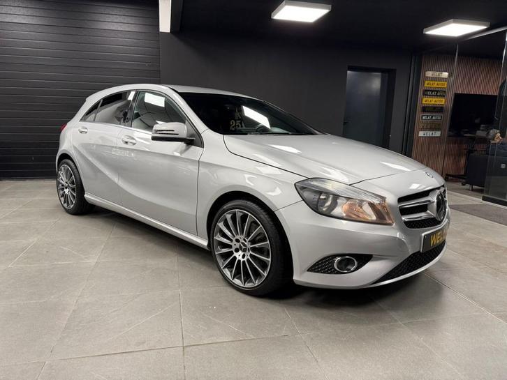 MERCEDES A180 1.6BENZINE/2012/EURO 6/CARPLAY/NAVI/TOP STAAT, Auto's, Mercedes-Benz, Bedrijf, Te koop, A-Klasse, Bluetooth, Boordcomputer