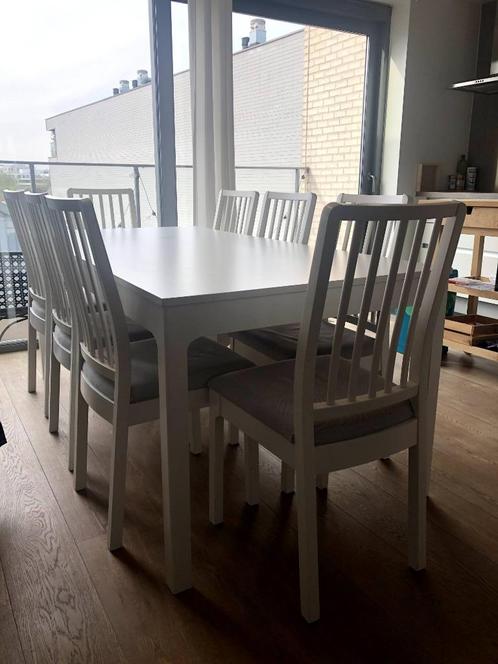 Tafel + 8 Stoelen EKEDALEN (heel goede staat) Eettafel, Huis en Inrichting, Tafels | Eettafels, Zo goed als nieuw, 50 tot 100 cm