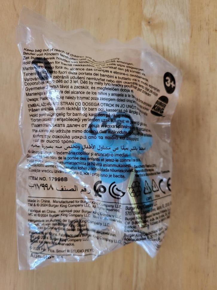 Figurine Schtroumpf à Lunettes – Burger King, Verzamelen, Smurfen, Nieuw, Poppetje, Figuurtje of Knuffel, Brilsmurf, Ophalen