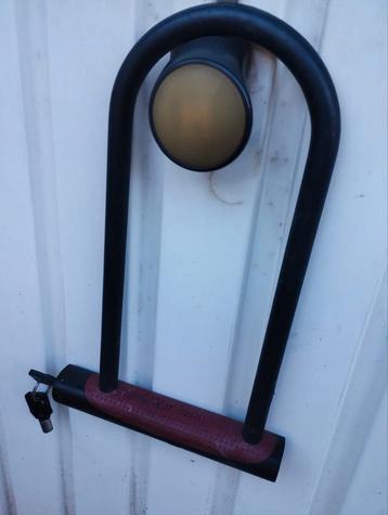 TRELOCK COPS...zwaar fietsslot met 2 sleutels...0478028005 beschikbaar voor biedingen