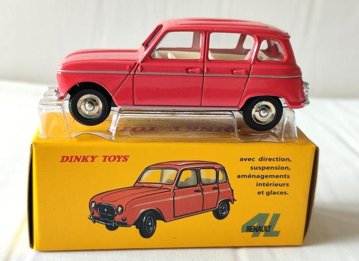 Dinky Atlas _ RENAULT 4 _ ref.518 (aardbeikleur), Hobby en Vrije tijd, Modelauto's | 1:43, Zo goed als nieuw, Auto, Dinky Toys