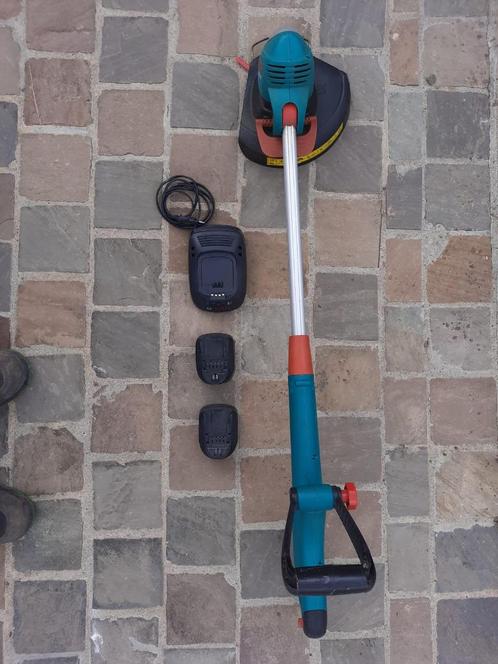 Bosch ART 26 LI Bosmaaier, Tuin en Terras, Bosmaaiers, Gebruikt, Elektrisch, Ophalen