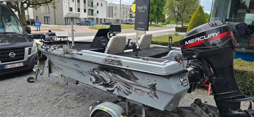 Bateau boxer 40 , transformer bass boat, Watersport en Boten, Vis- en Consoleboten, Ophalen