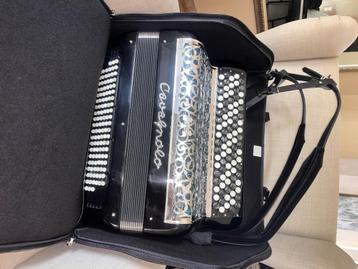 Accordéon Cavagnolo professionnel 5 belge, Musique & Instruments, Enlèvement, Comme neuf, Autres