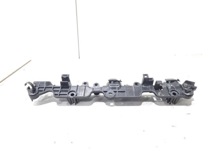 Steun (diversen) van een Volvo V90, Auto-onderdelen, Ophanging en Onderstel, Volvo, Gebruikt, 3 maanden garantie, Ophalen of Verzenden