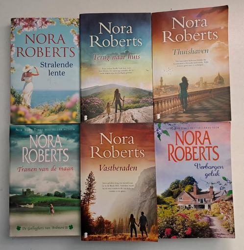 Boeken Nora Roberts (2), Boeken, Romans, Gelezen, Ophalen of Verzenden