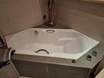 luxe hoekbad inclusief kraanwerk reeds uitgebroken, Doe-het-zelf en Bouw, Sanitair, Ophalen, Zo goed als nieuw, Bad