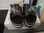 Platform sandalen crisscross van Calvin kleine, Ophalen of Verzenden, Zo goed als nieuw