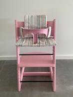 Stokke tripp trapp roze + newborn set + kussen, Enlèvement, Comme neuf, Chaise évolutive, Plateau amovible
