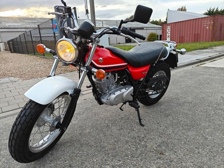 Suzuki VanVan 125, Motoren, Motoren | Suzuki, Particulier, Naked bike, 11 kW of minder, 1 cilinder, Ophalen