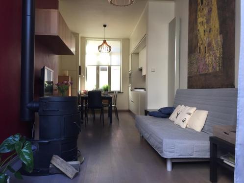 slaapbank 2 personen, Huis en Inrichting, Slaapkamer | Slaapbanken, Zo goed als nieuw, 140 cm, 200 cm, Tweepersoons, Grijs, Ophalen