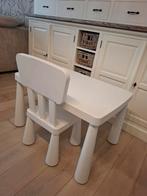 Witte kindertafel plastic in goede staat!, Huis en Inrichting, Complete inboedels, Ophalen