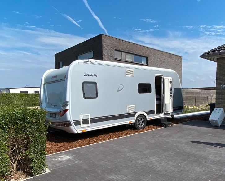 Dethleffs 540 QMK — Caravane familiale entièrement équipée !, Caravanes & Camping, Caravanes, Particulier, jusqu'à 4, 1250 - 1500 kg