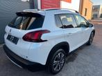 Peugeot 2008 12PureTech ALLURE 83pk MAN, Auto's, Peugeot, Voorwielaandrijving, Gebruikt, 1199 cc, Parkeersensor