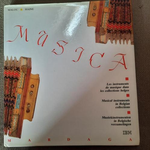 MUSICA -MUZIEKINSTRUMENTEN IN BELGISCHE VERZAMELINGEN- N/E/F, Boeken, Muziek, Instrument, Ophalen of Verzenden