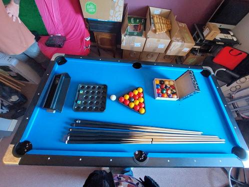 A vendre billard Buffalo hyper complet, Sport en Fitness, Biljarten en Poolen, Zo goed als nieuw, Ophalen