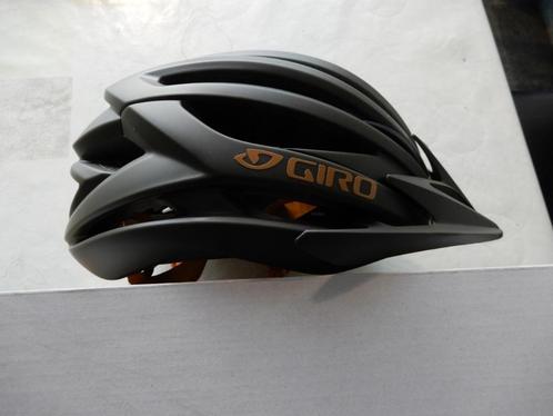 Giro MIPS fietshelm als nieuw, Fietsen en Brommers, Fietsaccessoires | Fietshelmen, Zo goed als nieuw, Ophalen