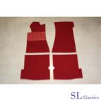 Tapijt set 4-delig Rood Mercedes-Benz SL, W107 - R107, Auto-onderdelen, Interieur en Bekleding, Ophalen of Verzenden, Nieuw, Mercedes-Benz