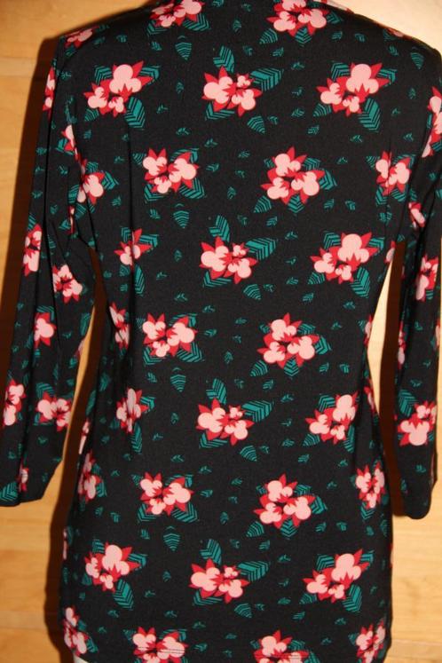 Top · Blouse en V noué·e Zoë Loveborn fleuri S, Vêtements | Femmes, Blouses & Tuniques, Comme neuf, Taille 36 (S), Bleu, Enlèvement ou Envoi