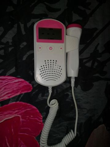 Dopler voor baby's hartslag te horen is voor fun 