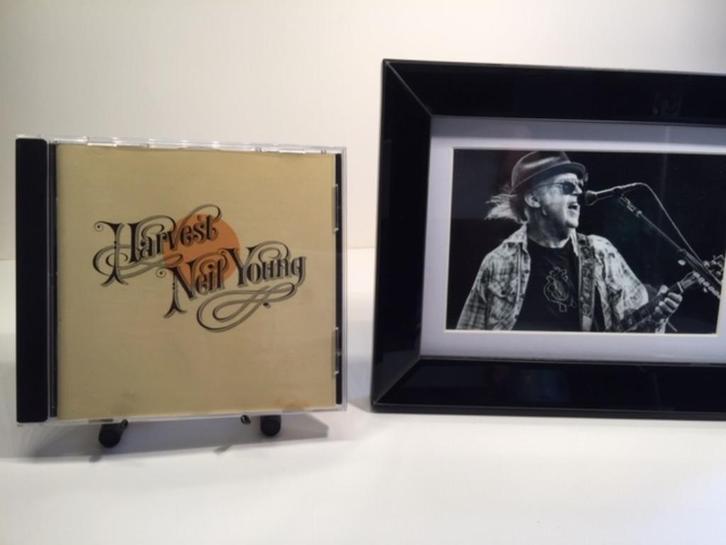 CD - Neil Young - Harvest, Cd's en Dvd's, Cd's | Rock, Zo goed als nieuw, Singer-songwriter, Ophalen of Verzenden