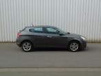 Alfa Romeo Giulietta 1.6 JTDm Cuir, navi, clim, attache rem., Autos, Alfa Romeo, Cuir, Boîte manuelle, Noir, 5 portes