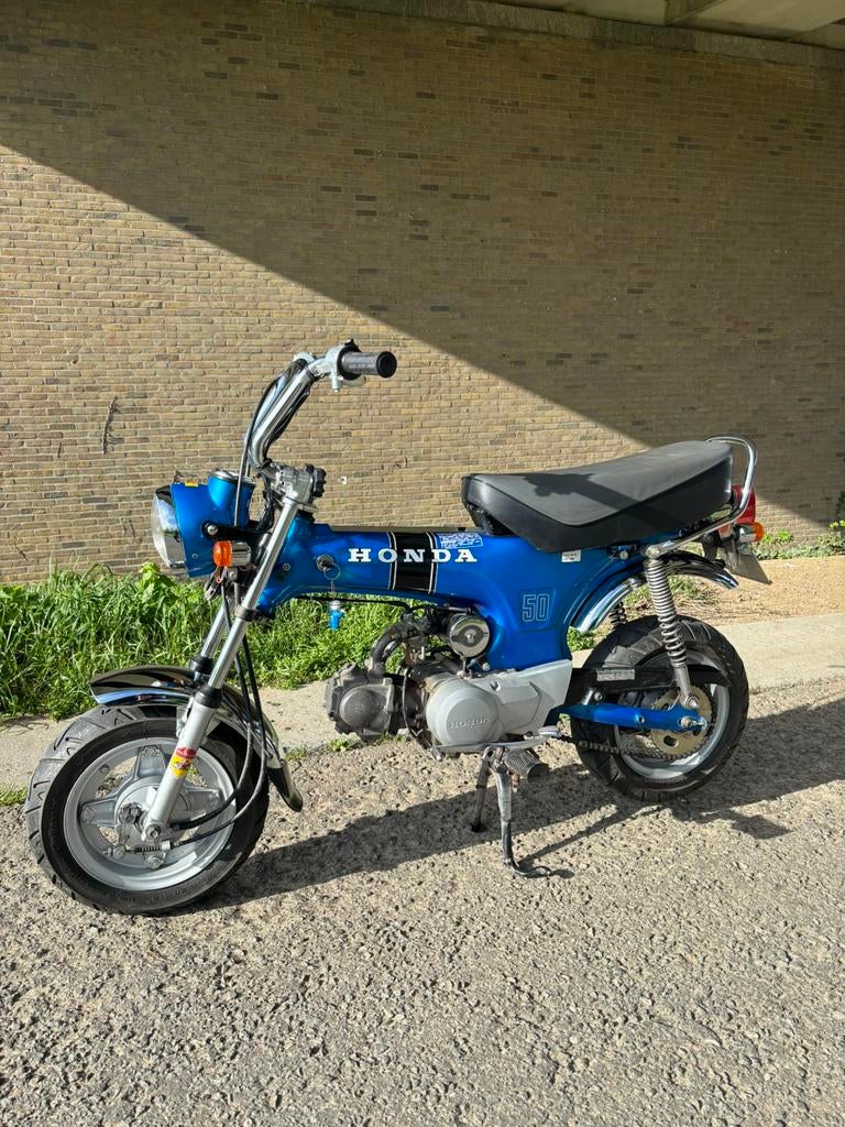 Honda dax ST50, Vélos & Vélomoteurs, Cyclomoteurs | Honda, Comme neuf, Autres modèles, Classe B (45 km/h), Enlèvement