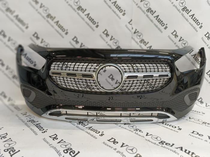 Voorbumper van een Mercedes GLA (191), Gebruikt, -, Ophalen of Verzenden, Bumper